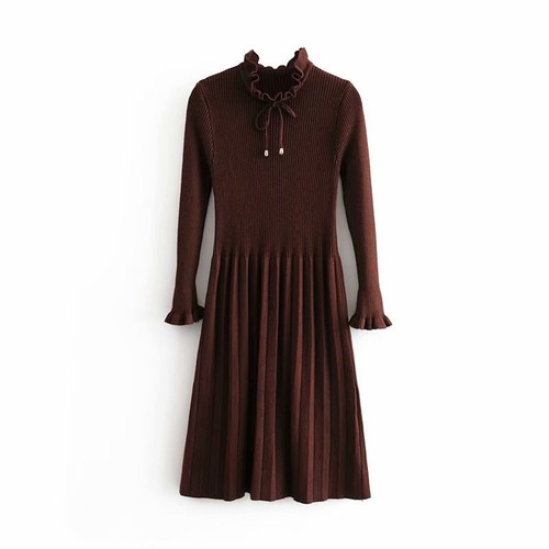 Elegant Ruffle Long Sleeve Knitted Sweater Dress