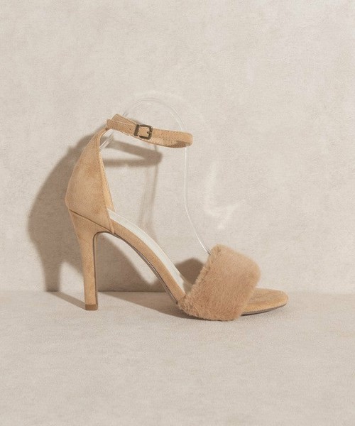 OASIS SOCIETY Hadley - Feather Heels